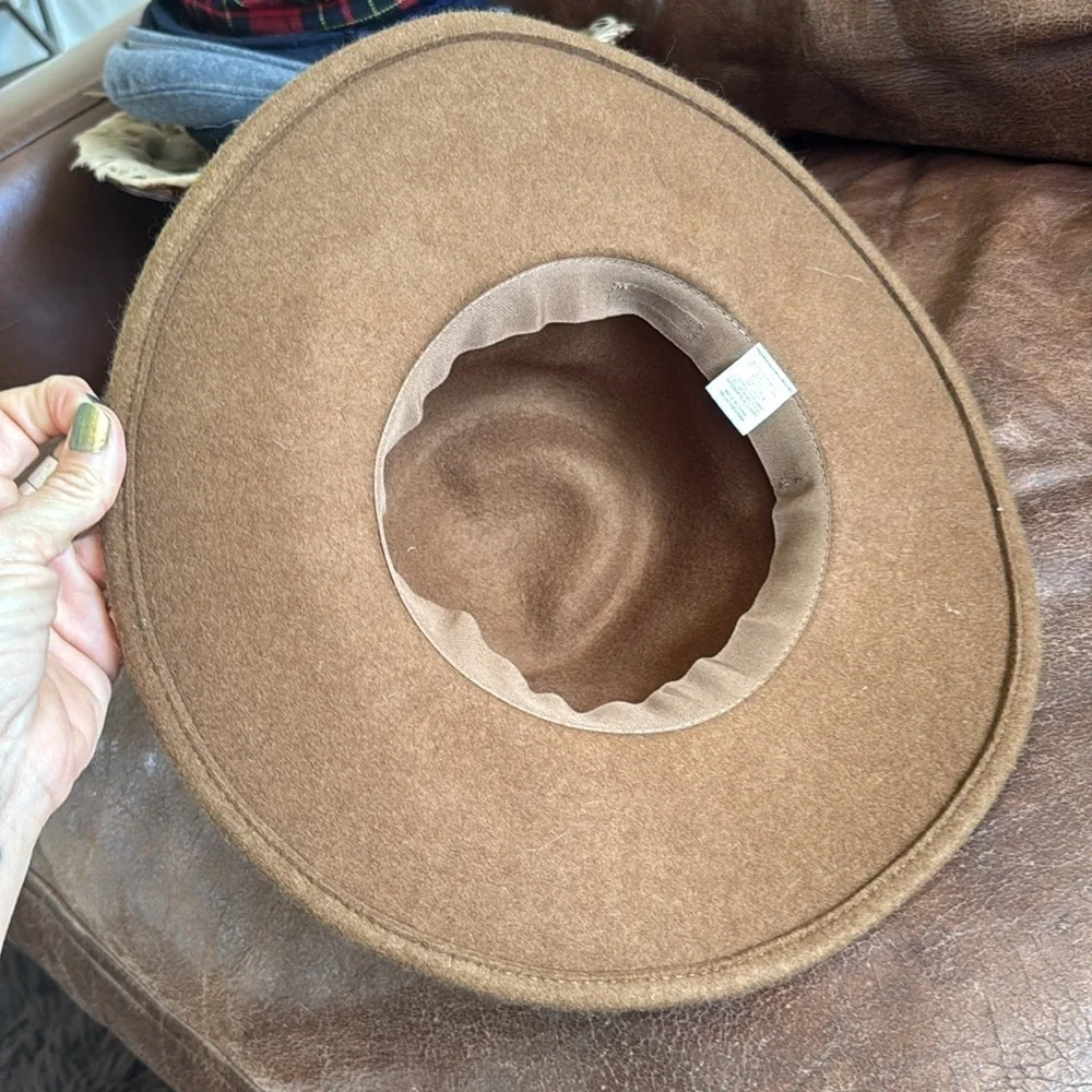 Brown wool Wide Brim Hat with Tan Band